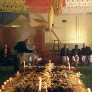 Devotions by candlelight all through the night in the hidden frankincense-filled cofradía house. (photo: Victoria Stone)