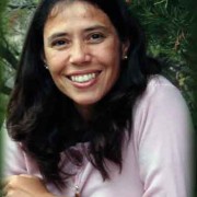 Ana Lucrecia de MacVean