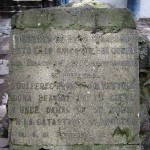 Stone monument at chapel ruin states in bronze, “This is the only part left today of the Palace of the conquistadors of Guatemala. Here perished Doña Beatriz de la Cueva and 11 women of her court in the catastrophe of the city on the 8th of September of _____.” (year has been lost; reason for the date of ‘8th’ is unknown).