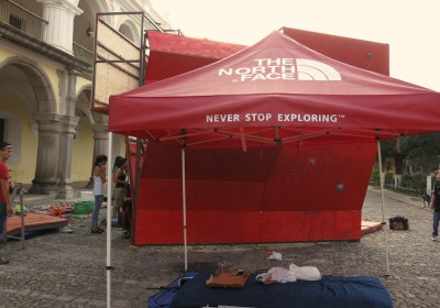 Getting ready for the Antigua Boulder Challenge (photo by Rudy A. Girón)