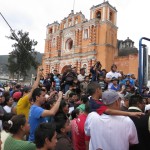 Festival de Las Camionetas by Rudy A. Girón