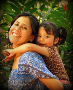 Posición/Position: Mención honorífica / Honorable mention Tema/theme: Madre / Mother Título/title: Cargando mi Felicidad Lugar/place: Autosafari Chapín, Escuintla Autor/author: Flor Ortiz Posición/Position: Mención honorífica / Honorable mention Tema/theme: Madre / Mother Título/title: Cargando mi Felicidad Lugar/place: Autosafari Chapín, Escuintla Autor/author: Flor Ortiz