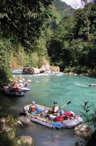 2012 expedition group on the río Cahabón (Alta Verapaz), photo: Luis Enrique Lopez Argueta  