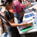 Entrega de libros por CFCE en La Antigua Guatemala, photo by Nelo Mijangos