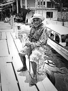 Posición/Position: Mención honorífica / Honorable mention Tema/theme: Identidad guatemalteca / Guatemalan identity Título/title: La Huella del tiempo Lugar/place: Atitlán, Sololá Autor/author: Evelyn Gómez (Jude)