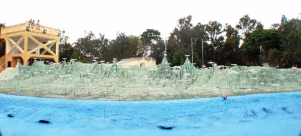 Side view of Vela’s Relief Map shows the actual elevations of the entire country. An observation booth