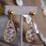 Gold-drop earrings