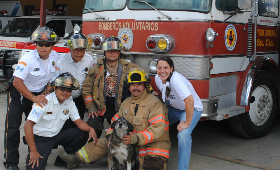 2nd Place: “Perro de los Bomberos Voluntarios de Antigua” photo submitted by Tana Gwordske Prize: Q250 Brunch at La Peña de Sol Latino