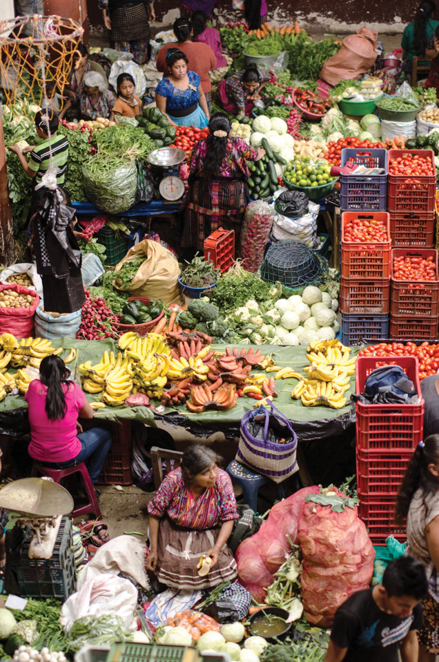 2nd Place: “Un día en el mercado” Chichicastenango, by Makensie Brown Prize: Q100