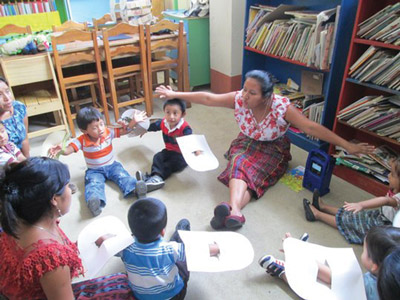 Guatemala magic classroom, education