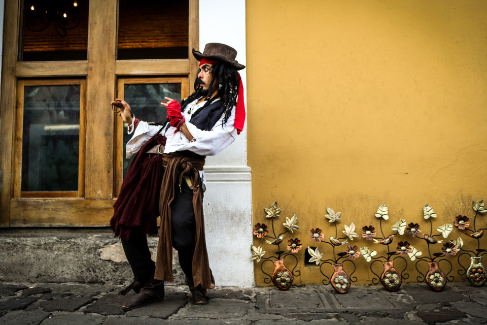 3rd PLACE “Jack Sparrow atrapado (trapped) en Antigua” by Jacqueline Valle. Prize: Q50